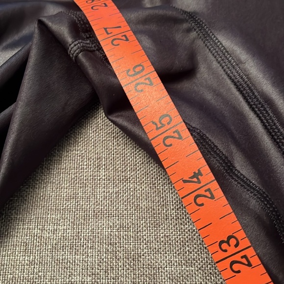 New Fabletics Motion365+ Shine Jumpsuit Black Size XXL/1X Faux Leather Catsuit - Picture 11 of 16